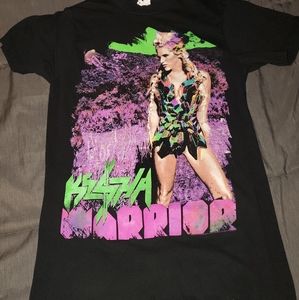Vintage kesha tour shirt